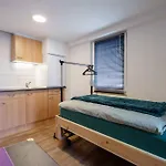 Haus Hauptstrasse 23a * بوهل
