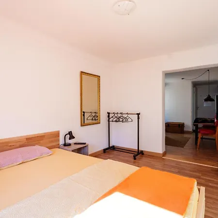 Haus Hauptstrasse 23a